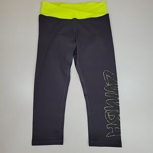 ZUMBA CAPRI LEGGINGS PANTS Yoga-Dance Fitness-Work Out-Cycling ~Ultra-Flattering